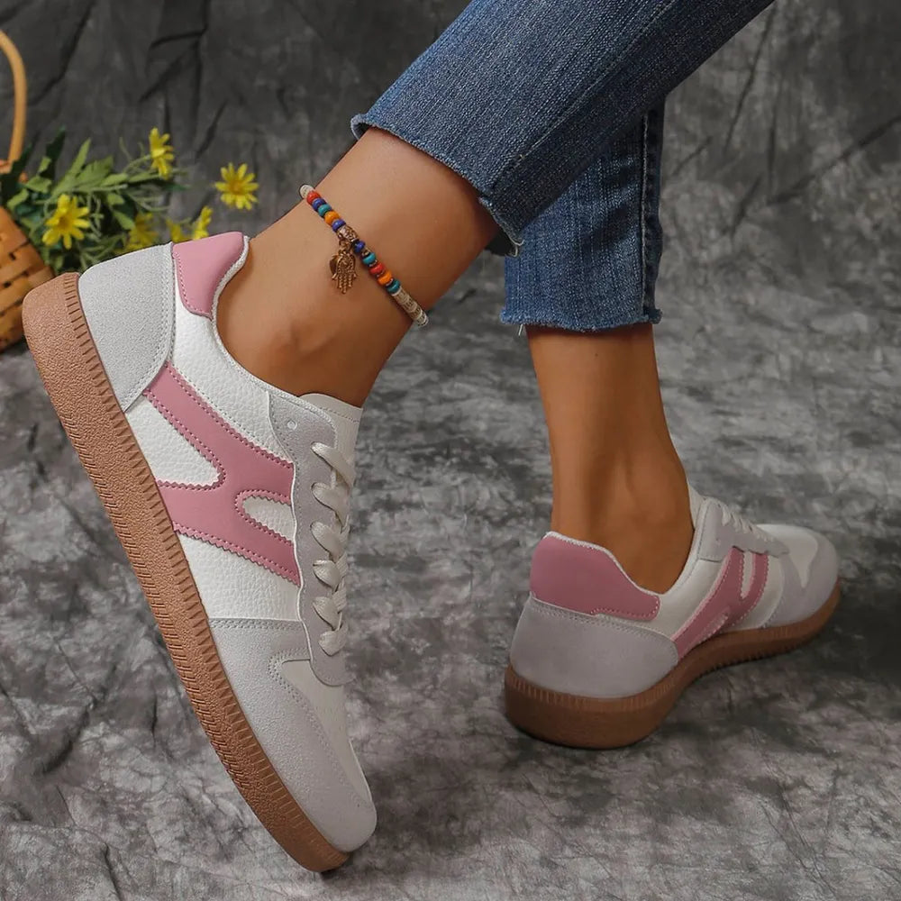 Contrast Lace Up Round Toe Flat Sneakers eprolo