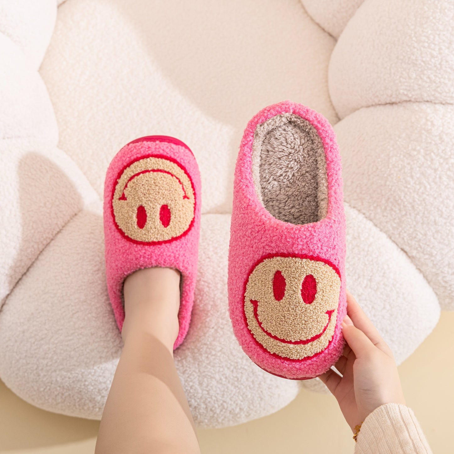 Melody Smiley Face Slippers - House of Cardwell