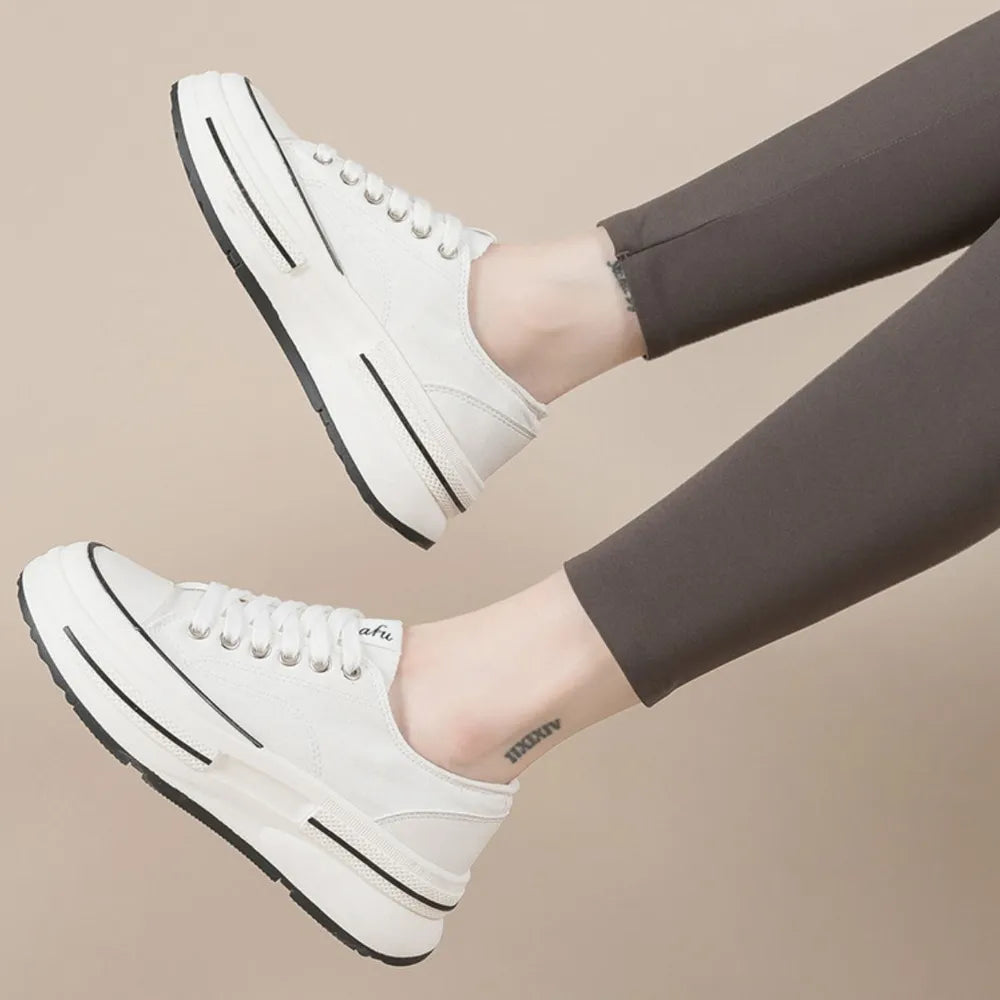 Streetwise Tied Round Toe Platform Sneakers eprolo