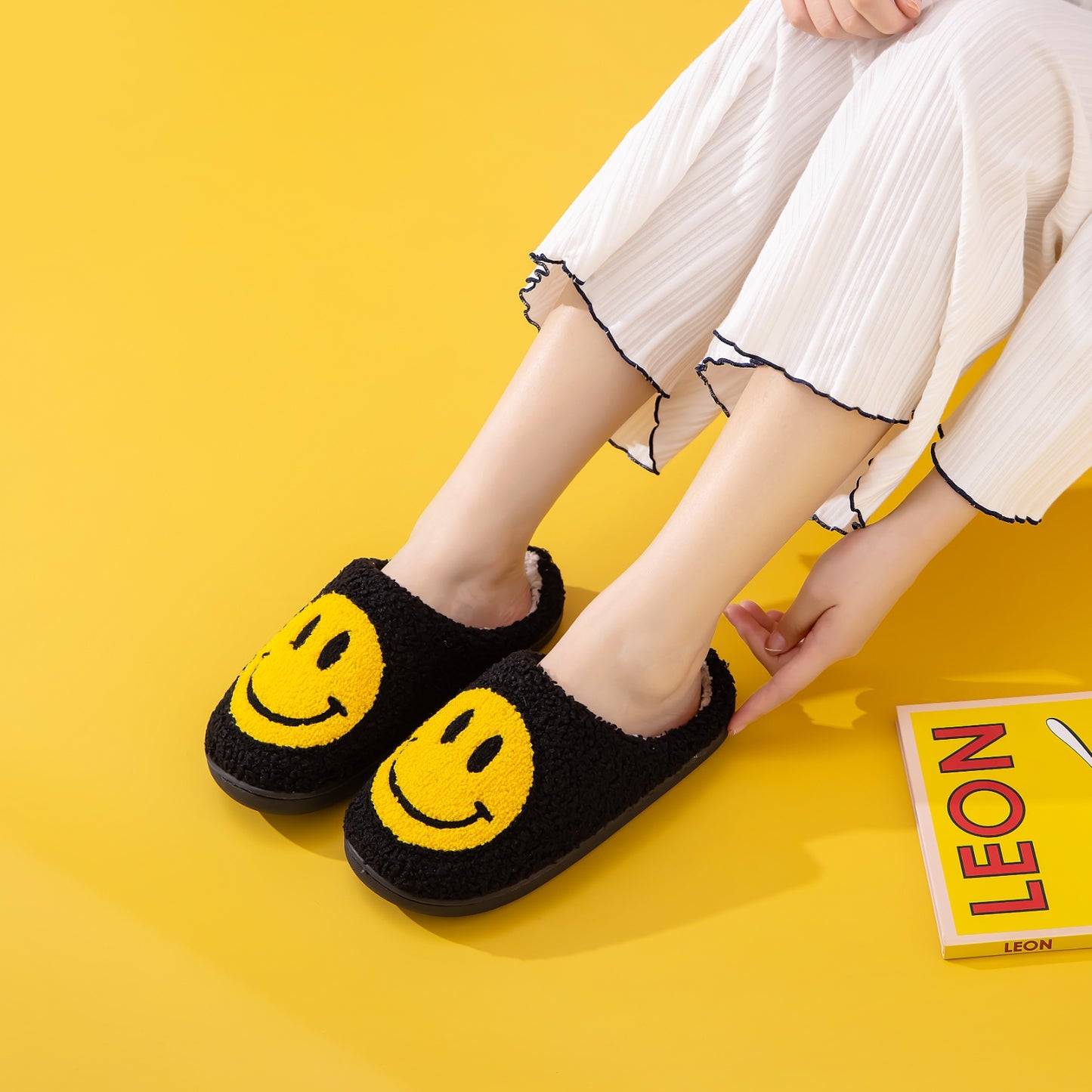 Melody Smiley Face Slippers - House of Cardwell