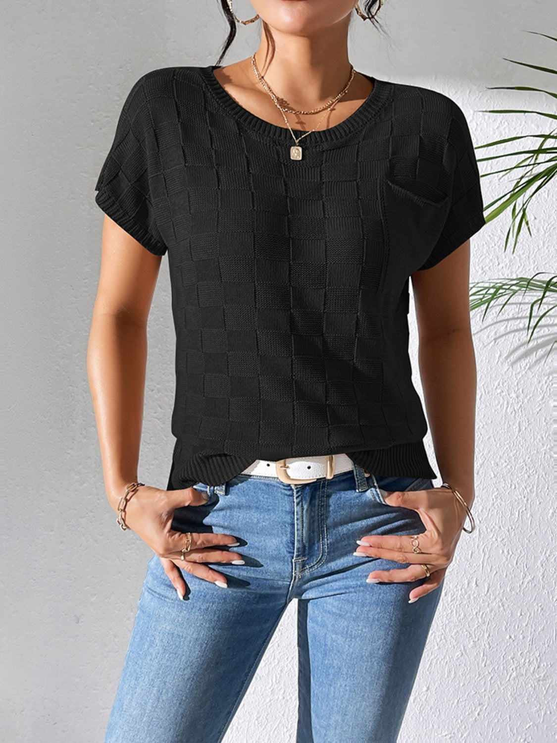 Round Neck Short Sleeve Knit Top - House of Cardwell