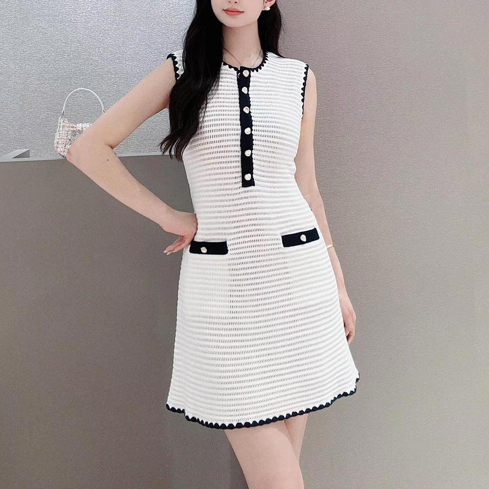 Early autumn new French niche ivory white contrasting commuting style sleeveless knitted dress short skirt for women eprolo