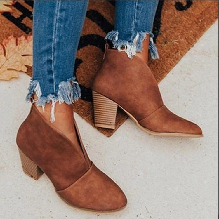 Martin boots oversized thick heels solid colors high heels V-mouth leather shoes single shoes - House of Cardwell