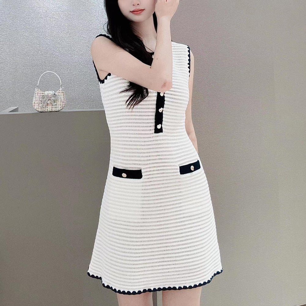 Early autumn new French niche ivory white contrasting commuting style sleeveless knitted dress short skirt for women eprolo