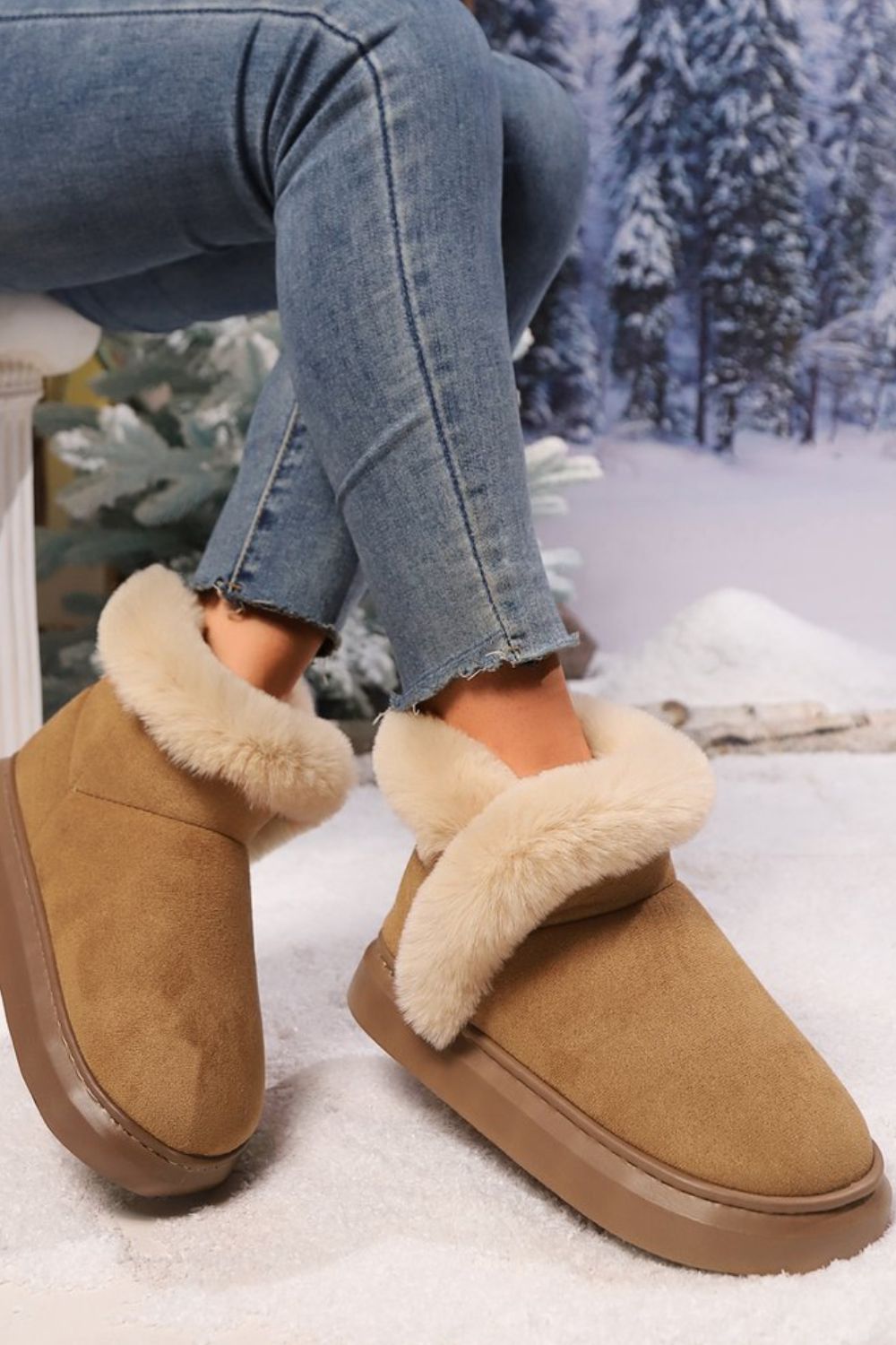 Faux Fur Round Toe Platform Boots Trendsi