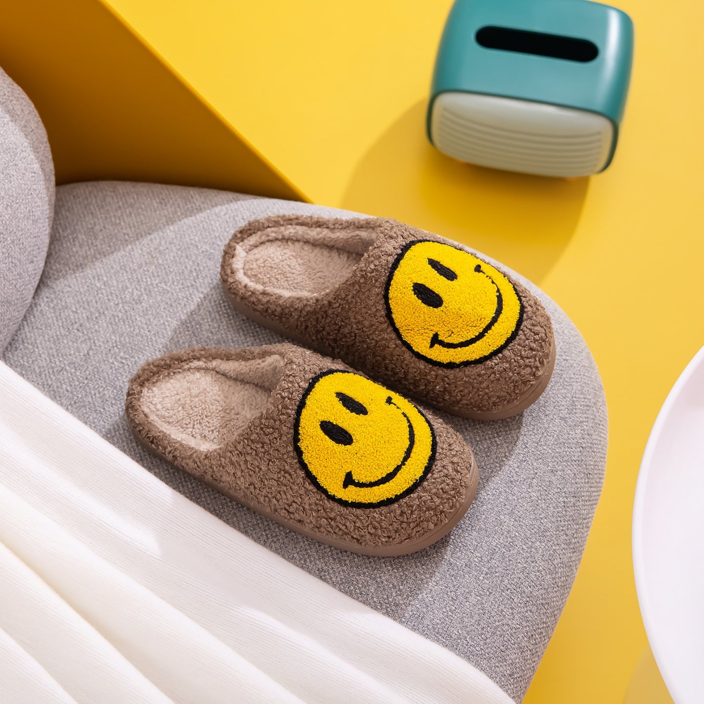 Melody Smiley Face Slippers - House of Cardwell